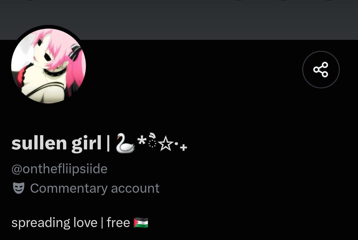 operator2122's tweet photo. @onthefliipsiide "Spreading love" https://t.co/C0Wl9OakHM