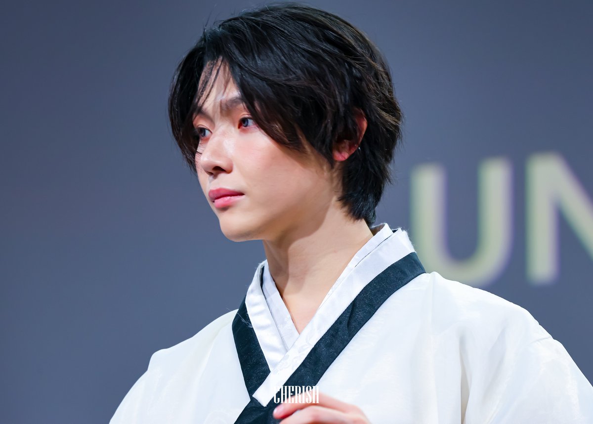 _Cherish_pic's tweet photo. 260919 음중 미팬 #니콜라스 #NICHOLAS 
니코...님 https://t.co/5PIzZV1imP