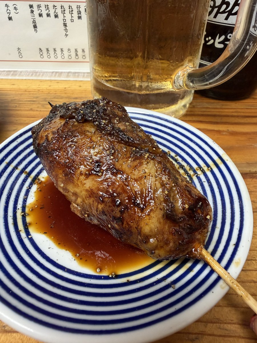 ponpopong's tweet photo. 連休初日はしゃいだ
美味いなー大満足
でん御徒町 https://t.co/PlqAsGBtuE