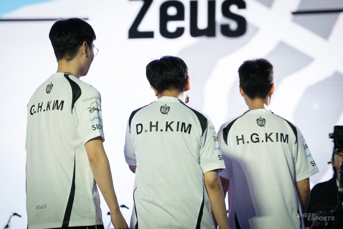 arieslol_'s tweet photo. 3 veterans.

#Rascal #Khan #Deft #AsianGames2026 https://t.co/gXc83bn5Yq