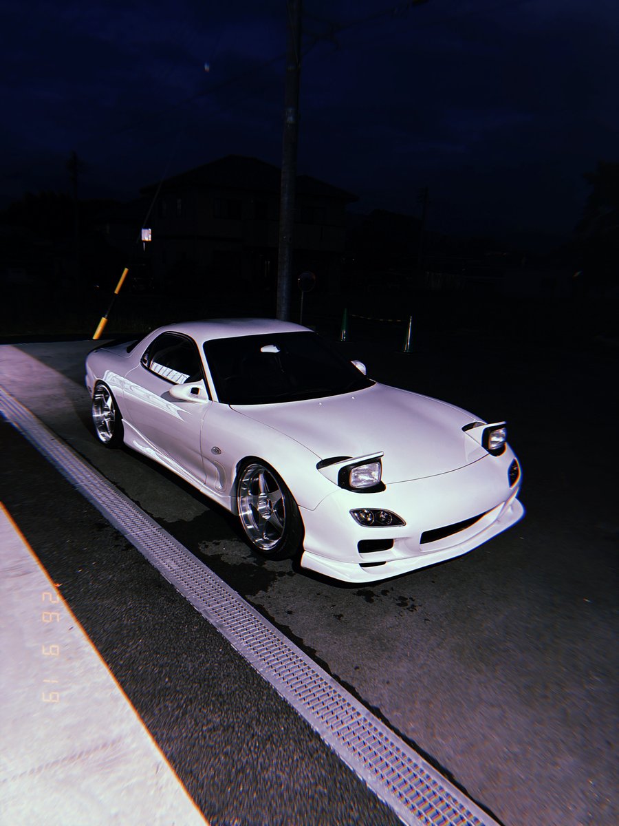 fd3s_evo2's tweet photo. ギラギラのリーガかっこよ
モナコミラーもいいな https://t.co/dQY04v80TE