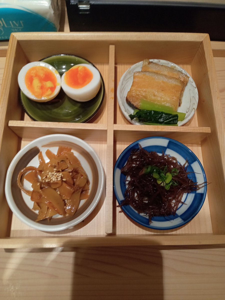 yumeisi's tweet photo. 今日はラー博の企画店舗、支那そば遊麺。見た目も値段も豪華。 https://t.co/FD16RX2IKF