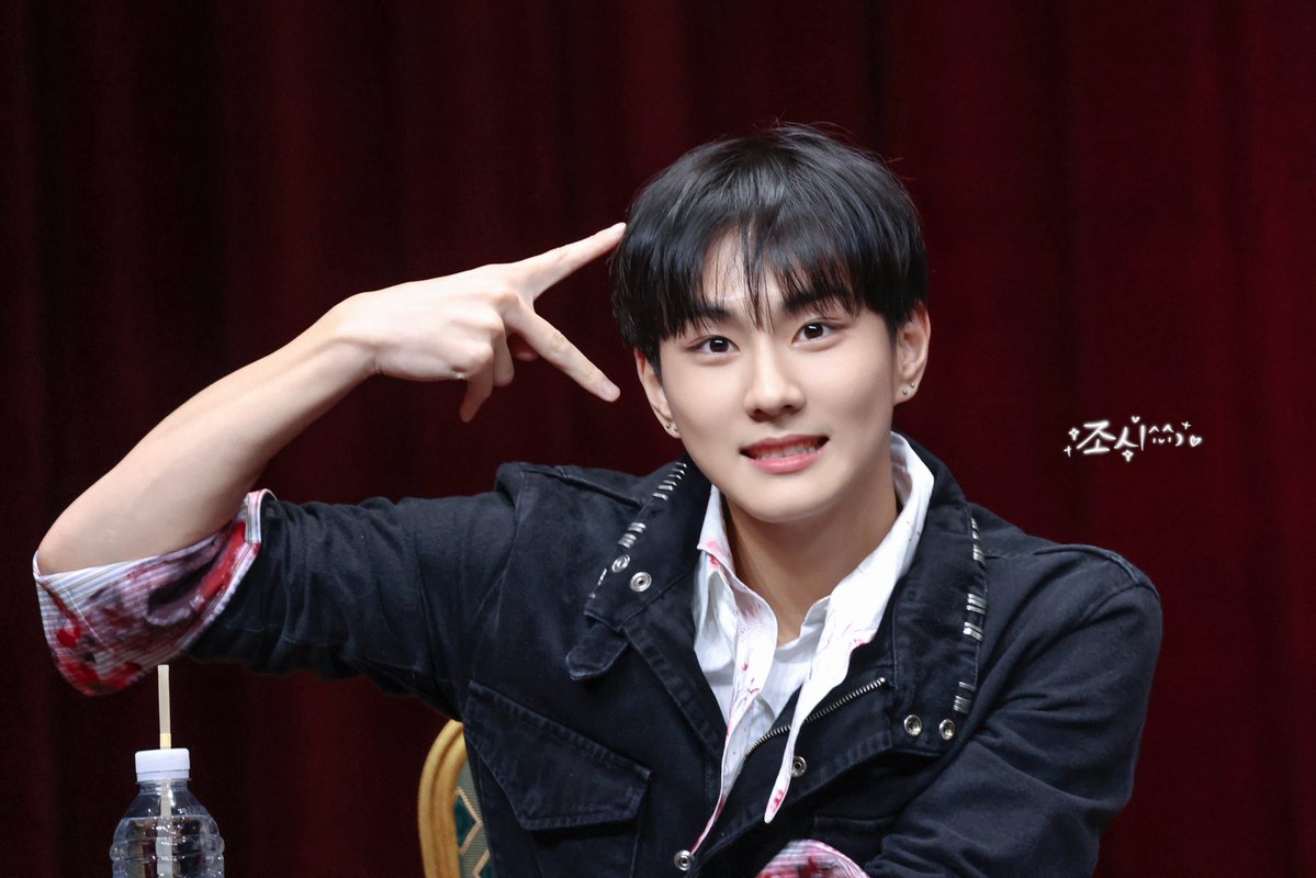 11ee_Won's tweet photo. 260917
🥰🤲🏻

#정원 #JUNGWON #ジョンウォン #엔하이픈 #ENHYPEN https://t.co/4PqOzahZBG
