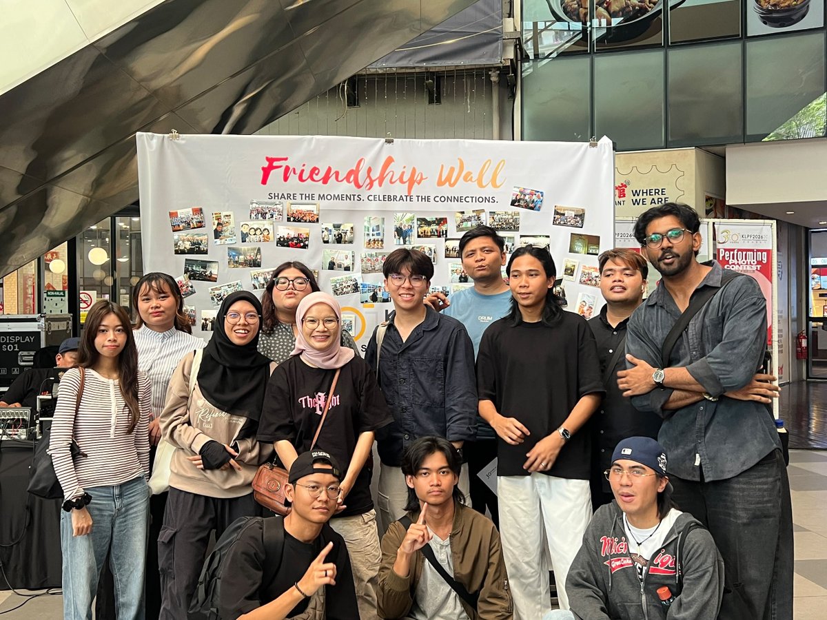 msumalaysiaFISE's tweet photo. 📸✨ Young talent, big impact! BCVP student Seow Yu Heng proudly represented MSU at The Young Photographers Program, KLPF 2026. Your passion and creativity make MSU proud! Keep inspiring through your lens, Yu Heng! 👏📷
#KLPF2026 #MSUmalaysia #MSUFISE #MyPremierDigitalTech https://t.co/KdCRSIOZZu