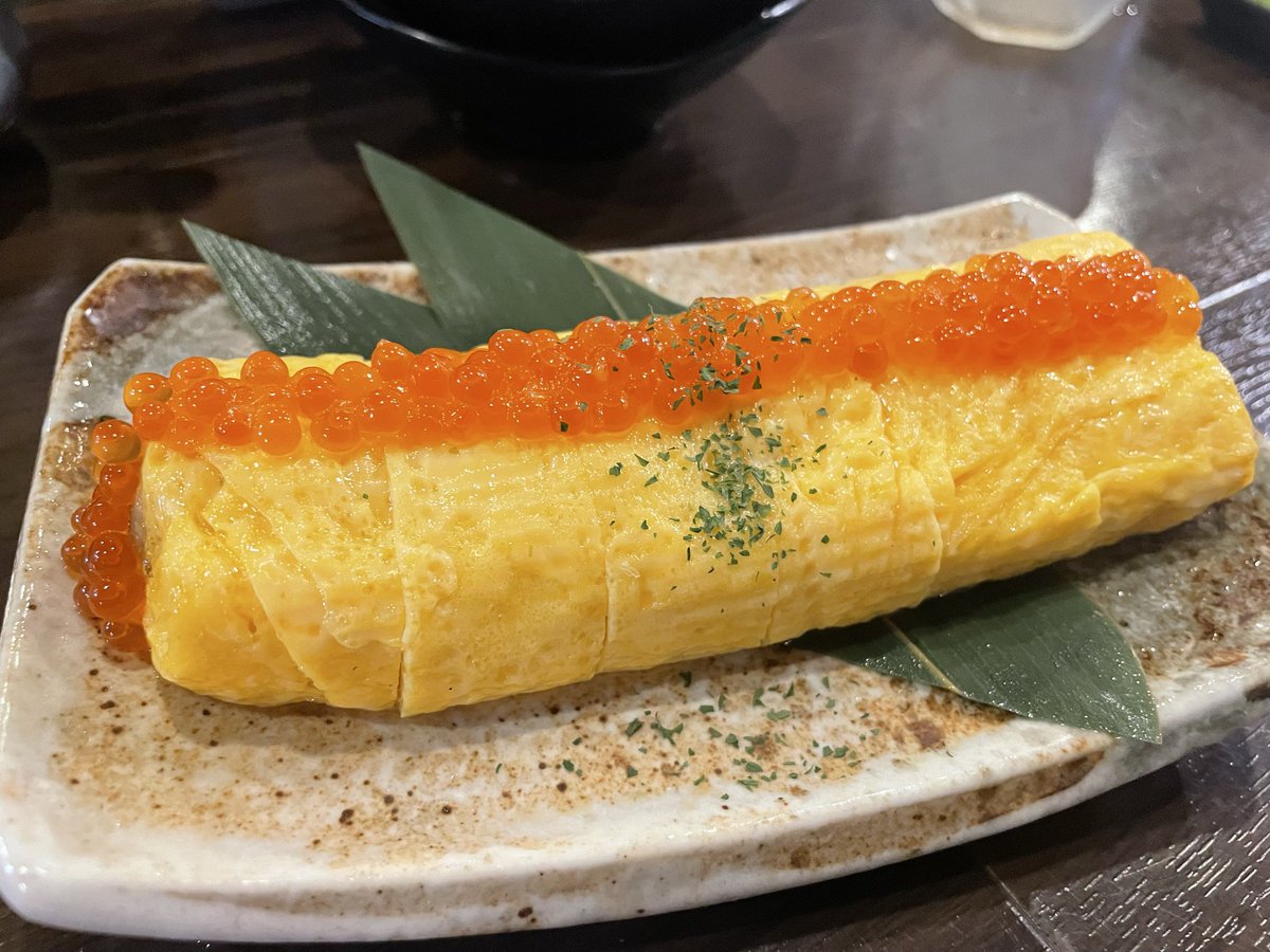 lapidaryphoenix's tweet photo. これが飲み放題込4,500円コースとは…… https://t.co/zRCR2bQWUC