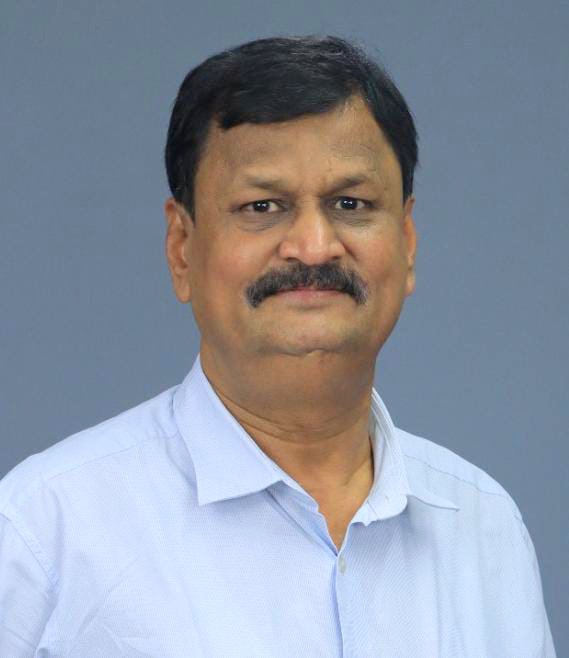 sajjanrajmehta's tweet photo. @Tejasvi_Surya @AshwiniVaishnaw @narendramodi @RailMinIndia @VSOMANNA_BJP @drmsbc @TOIBengaluru @rpbreakingnews @Suchithkidiyoor @PMOIndia @KARailway @TOICitiesNews @TOIMumbai @PatrikaNews @toi @Offtejasvisurya @Tejasvi_Surya @AshwiniVaishnaw 

One Year Passed but #SorryStateOfAffairs 
#Neither Announcement
#Nor any information yet 😢😢

3 central ministers and 2 members of parliament have assured full positive action #VandeBharatSleeper #Bengaluru #Mumbai  but 😢 https://t.co/Y2ZbRRGdf2