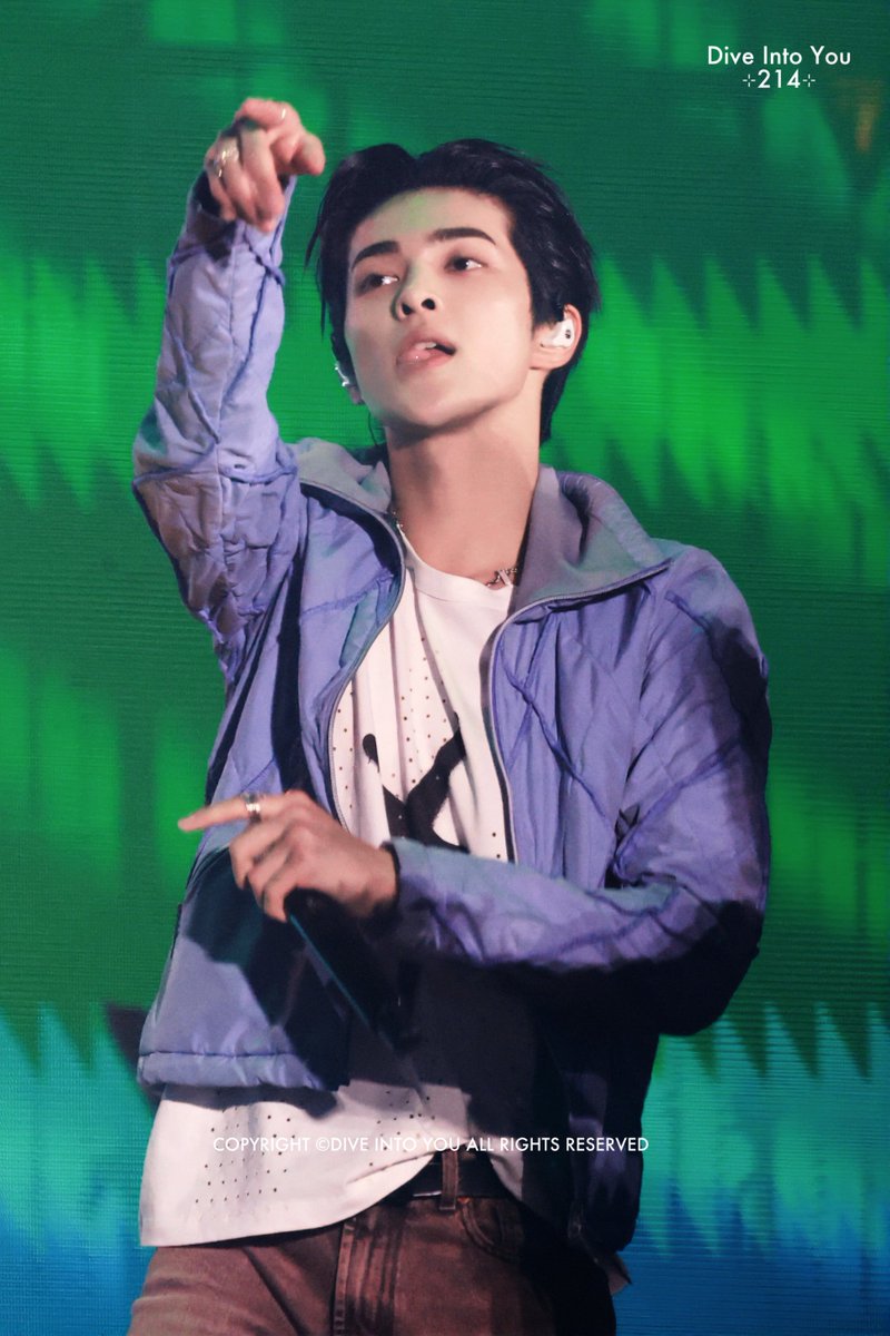 diveintoyou214's tweet photo. 260919
TMA

#KEONHO #건호 #CORTIS #코르티스 https://t.co/bRqnUCdKXB
