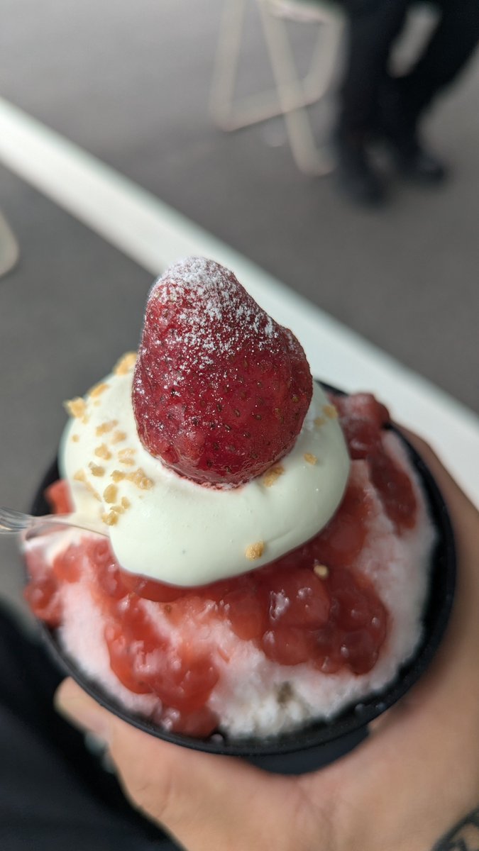 h9524770's tweet photo. 4杯頂きました！
一生分食べました😋
#中勢自動車学校
#モトベはつこ https://t.co/OFEEcBHsNS