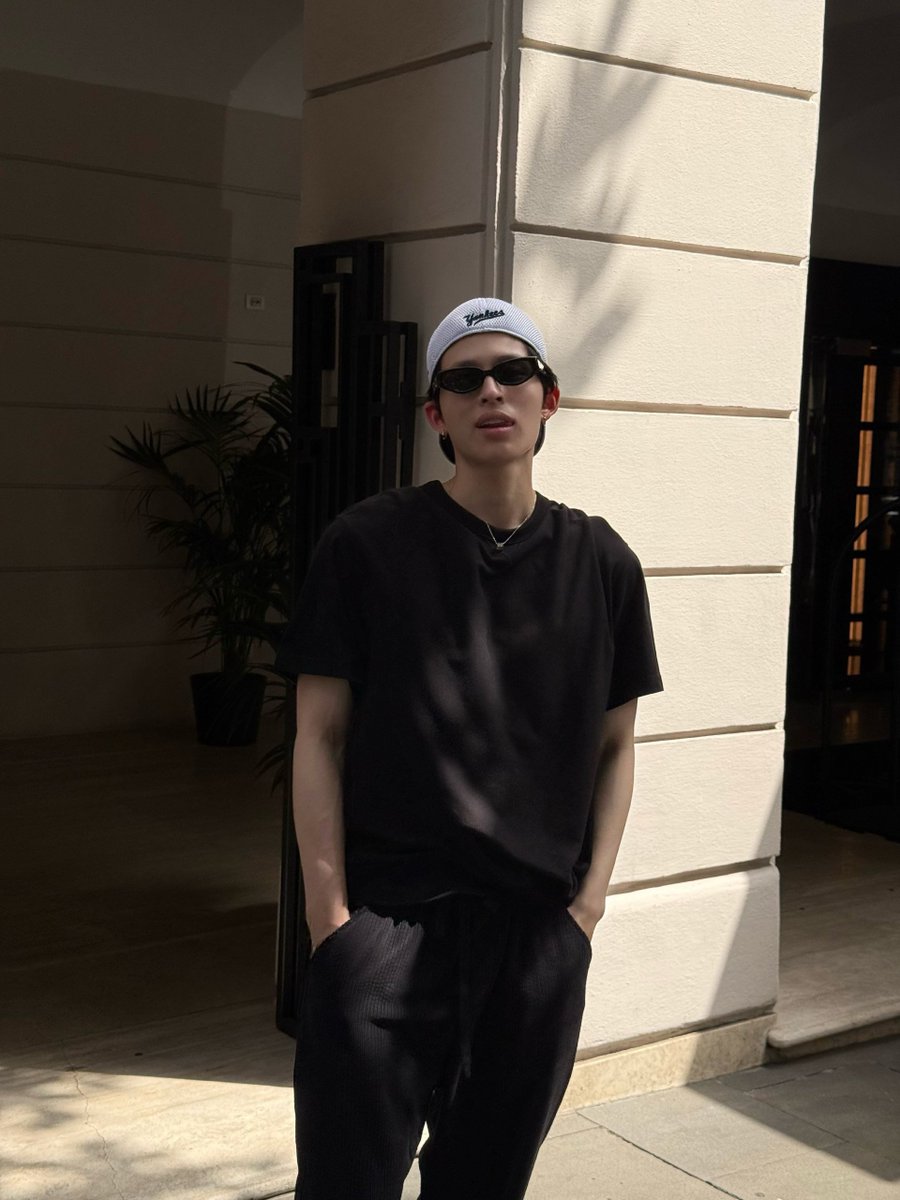 pondlert_'s tweet photo. naravit snapback = GUA GILA TOLONG GAKUAT GA SANGGUP😭 https://t.co/Ev3kATq5oP