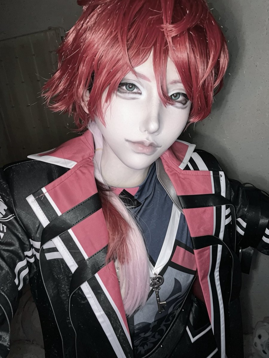 kurage_080's tweet photo. ⚠︎︎🌈🕒Cosplay

            都市警備部隊ではあるよ https://t.co/bA2QpxOQHC