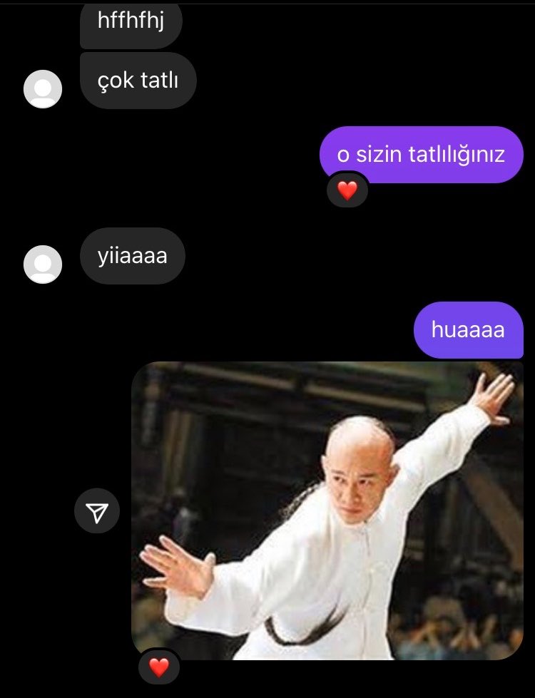 randomnoneee's tweet photo. kızla şöyle konuşacaksın böyle konuşacaksın https://t.co/vO4hn9HRaF