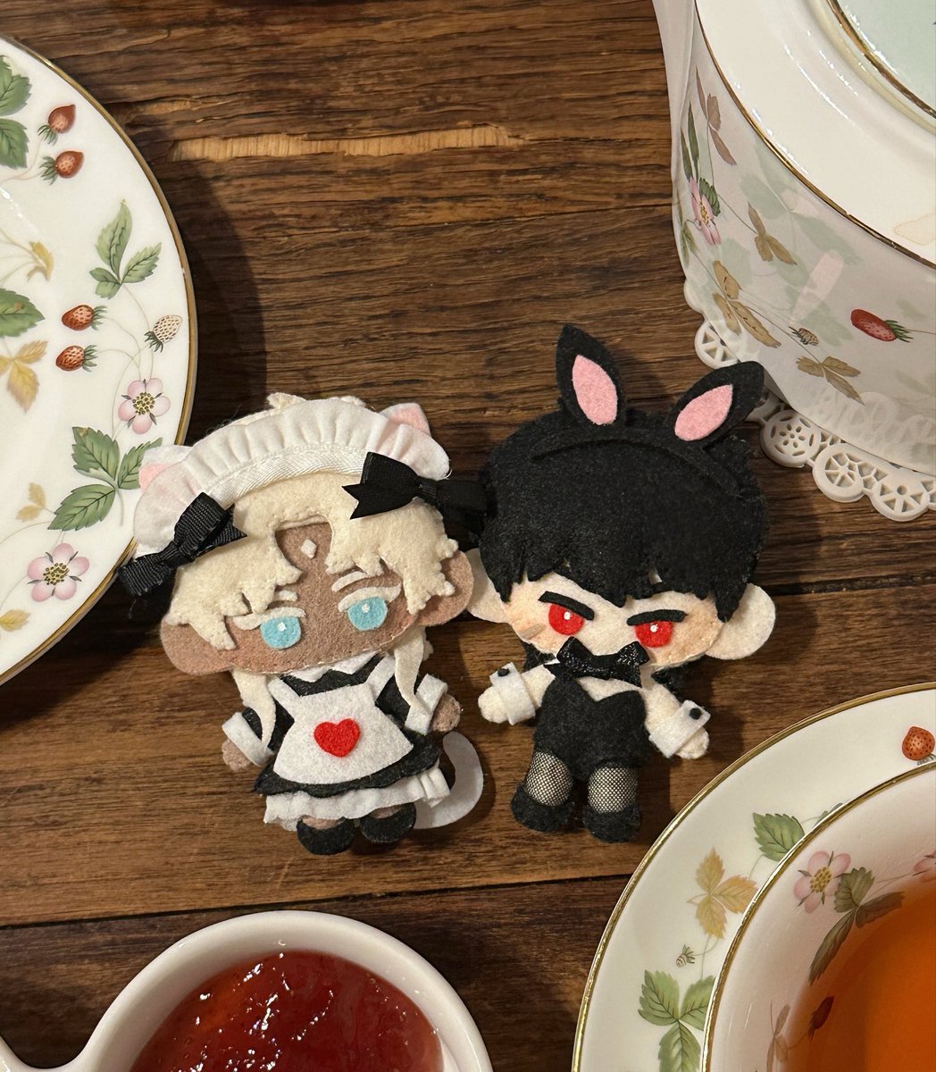 Yeonkun_0707's tweet photo. 💛🖤

#백야의꽃길 https://t.co/korpfX8SsG