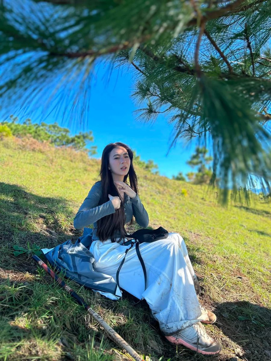 _carrieluv's tweet photo. 📍Mt. Ulap ⛰️
#JmFyang https://t.co/p0lGhtHAPc