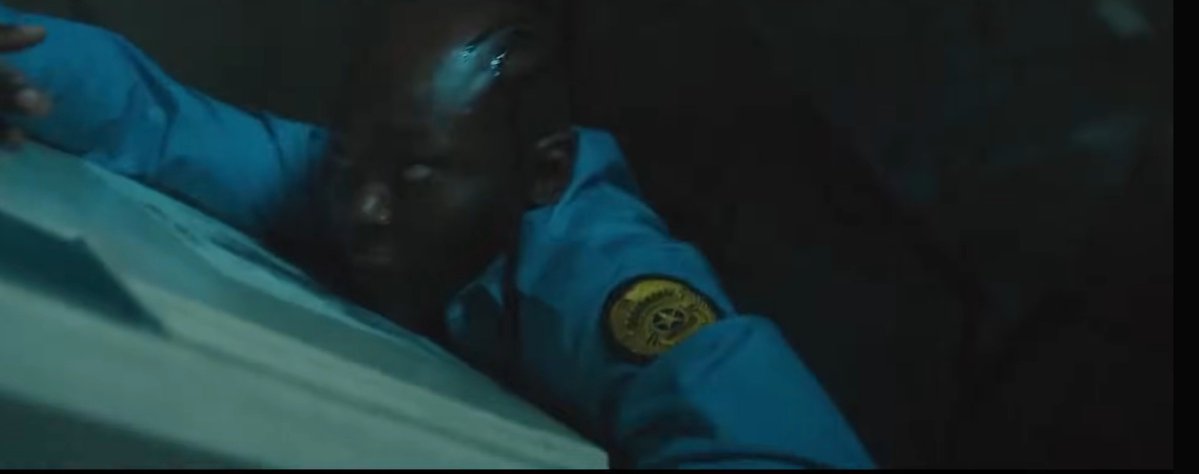 milspec_mi's tweet photo. 映画WWZ本編に出てくる警官のゾンビって少ないんよな
冒頭のフィラデルフィアで大量のゾンビの中にPHILA.SWAT隊員のゾンビがいたのとアパート内に侵入した警察官のゾンビぐらいだしな…続編に期待したいな https://t.co/e3twFi8oLf