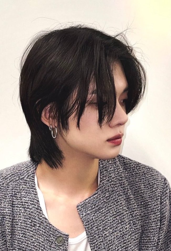 jju_ny_zzn's tweet photo. 난 사실 최연준은 옆모습이 찐 이라고 생각함 https://t.co/Jz3szNRu8s