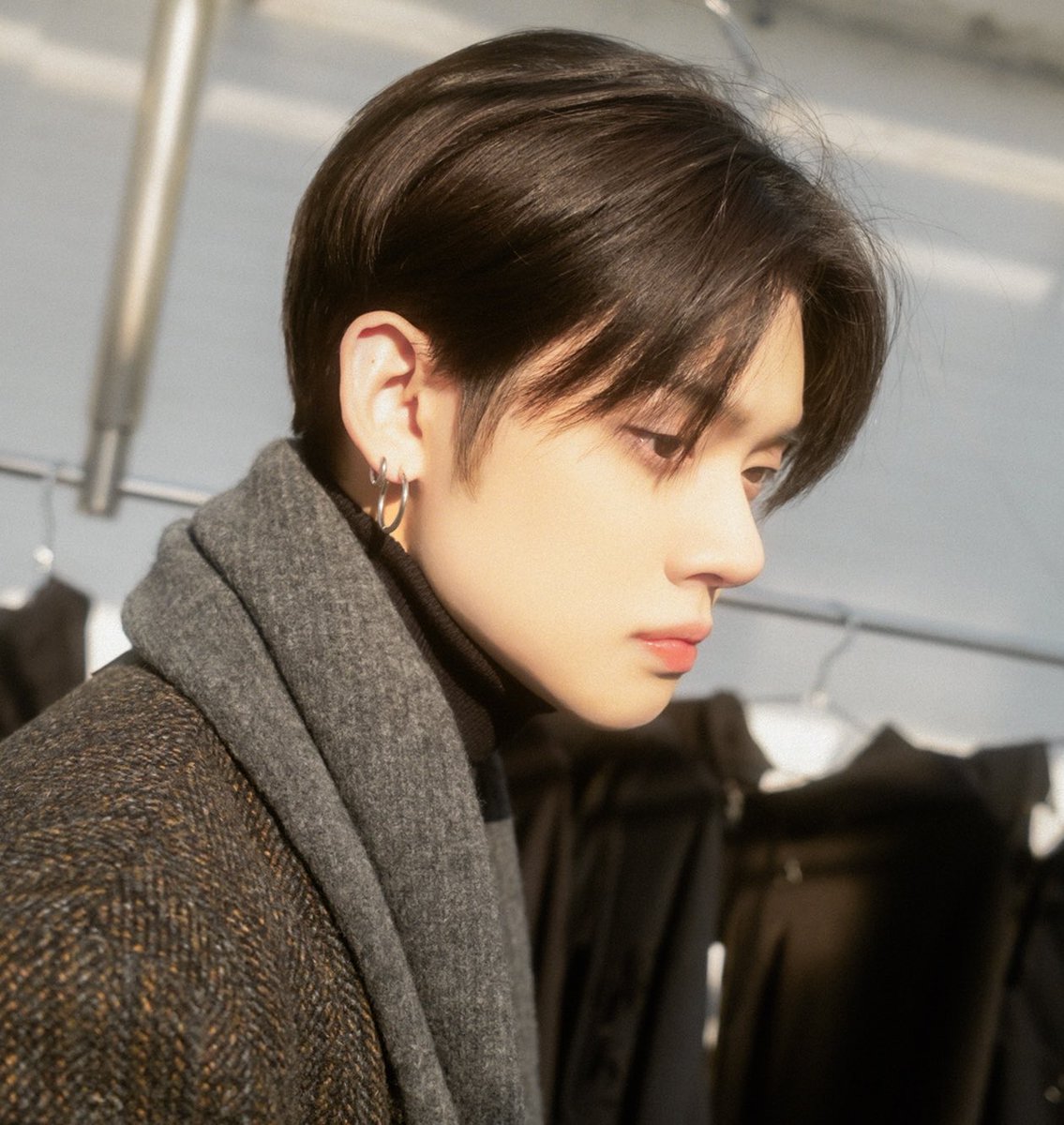 jju_ny_zzn's tweet photo. 난 사실 최연준은 옆모습이 찐 이라고 생각함 https://t.co/Jz3szNRu8s