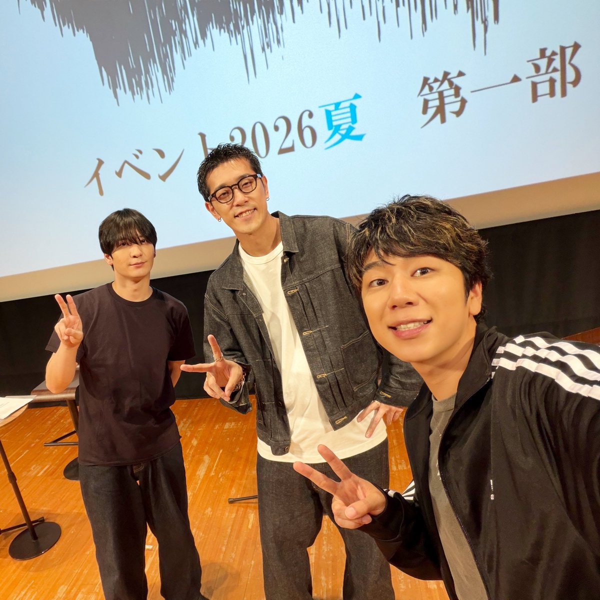 Koutarotaro's tweet photo. yeah〜〜〜！！！！
ありがとうございました！
#梅SMn #梅原王国 https://t.co/lh4VkaarPR