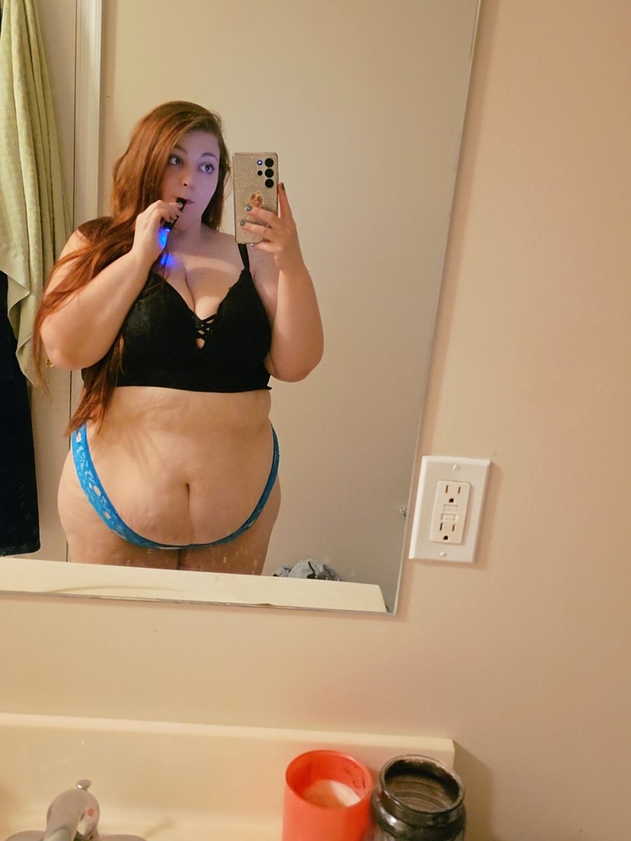 Veefantasy077's tweet photo. Another night down, your girl is ready for a hot shower and some free use ๐คค๐๐ฆ๐ฆ
#bbw #nsfwtwtูู #curvy #pawg #milf #chubby #shower #content #OF #OFmodel #bbwadmirers #bbwappreciation #curvymodel #boobies #panties https://t.co/ChXLO08f0b