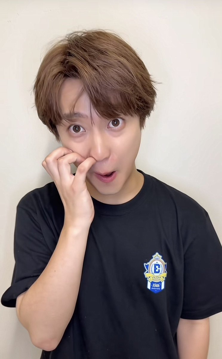 tondemodance's tweet photo. もっちゅりん「酒で1000円使い切っちゃったわ」 https://t.co/o4a1MBsved