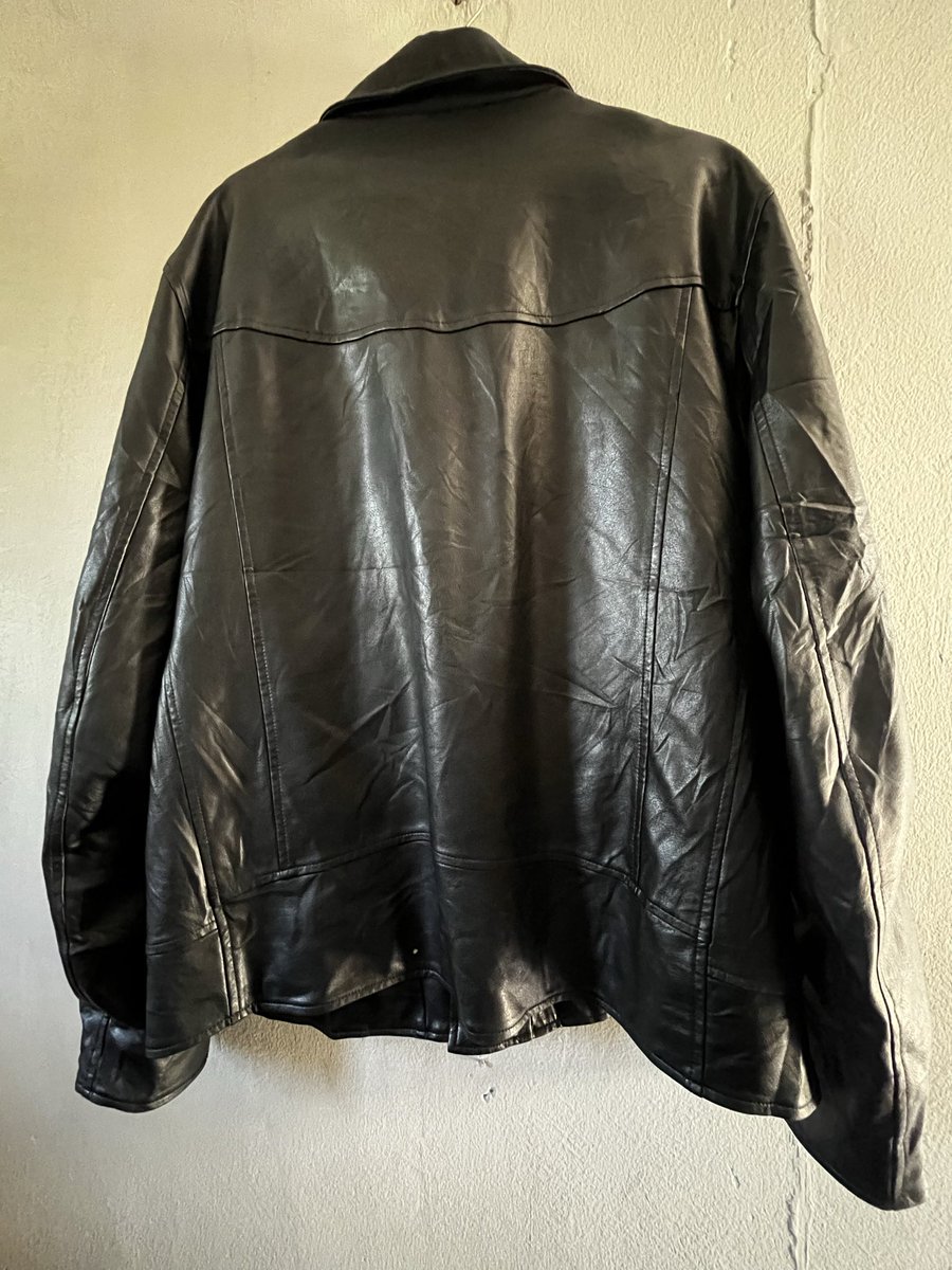 pepacza's tweet photo. leather jacket 
Size XL https://t.co/3BCgAhwh94