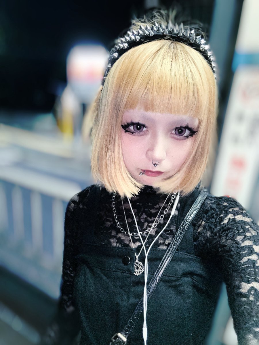 by_Lovedoll's tweet photo. HEAVEN😈 https://t.co/YFFyMCHlXQ