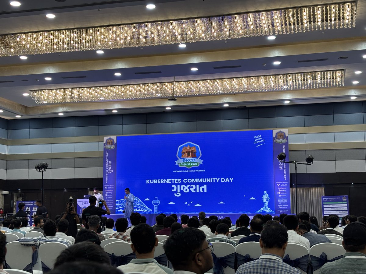 ArmanKoradia's tweet photo. Productive &amp; pretty Informative Saturday! Thanks to @kcdgujarat 
I hope #CNCF continues doing this every year in Gujarat #KCDGUJ26 #kcdgujarat 
Cheers to constant learning! https://t.co/4XSts54JUP