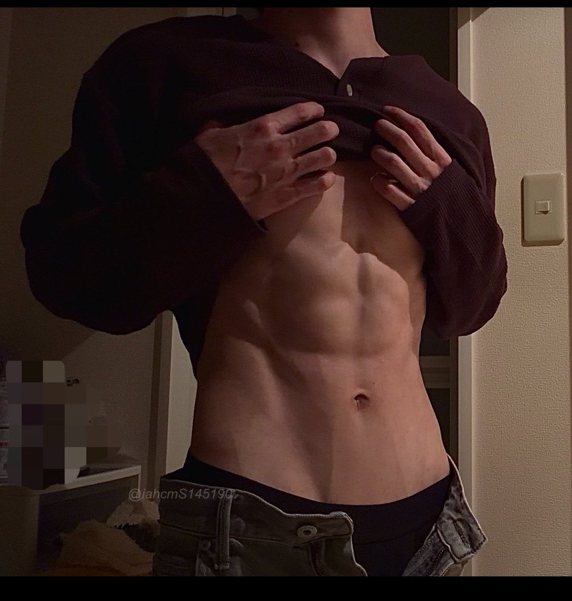 bo_X123's tweet photo. So sexy https://t.co/A0zFIivARf