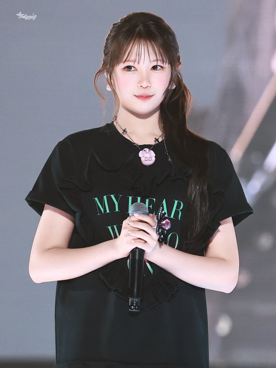 Todyssey_419's tweet photo. 260919

#YEON #예온 
#Hearts2Hearts #하츠투하츠 https://t.co/cAsQhFmeyh