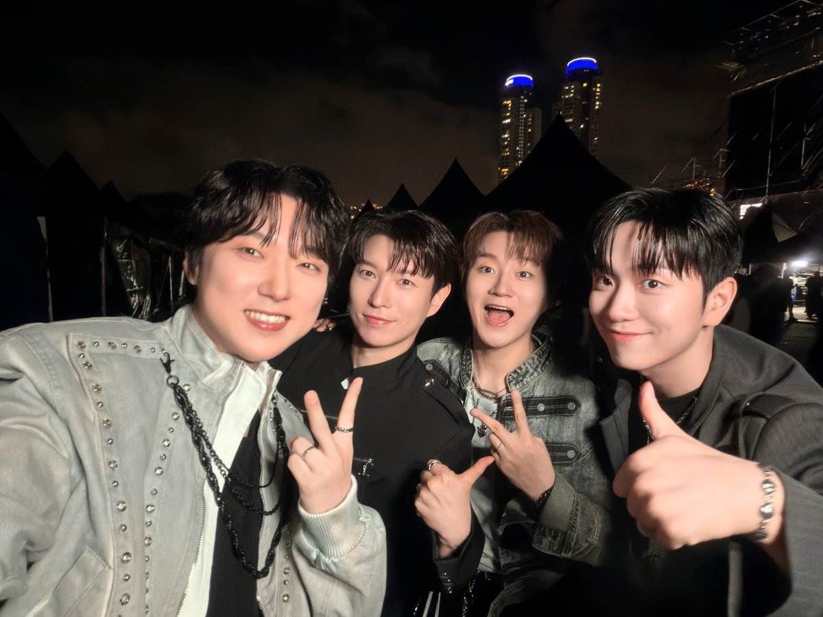 official_fore's tweet photo. [📸]

260919 <NEW WAVE Festival in 울산> 2부 종료!

울산만을 위해 준비했던 무대!
여러분 우리 KOOL이 지상파 데뷔를 했어요!💚🕺💚

#포레스텔라 #Forestella https://t.co/zrGbuhPmmd