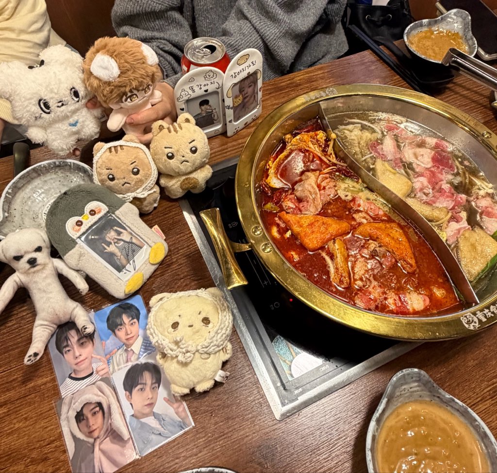 rhkdd1f's tweet photo. 우리도 수고 많았다 🚰🚰 https://t.co/owZKDCr44s