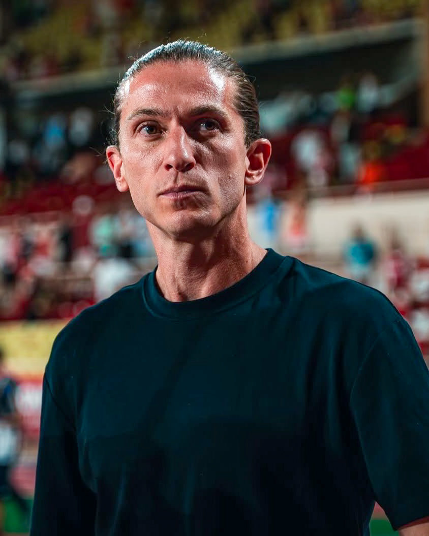 RisingStarXI's tweet photo. ⚪️🔴 𝐅𝐈𝐋𝐈𝐏𝐄 𝐋𝐔𝐈́𝐒’ (𝟒𝟏) START TO LIFE AT MONACO: 

🏟️ 7 GAMES
✅ 6 WINS
🤝 1 DRAW

𝐒𝐓𝐈𝐋𝐋 𝐔𝐍𝐁𝐄𝐀𝐓𝐄𝐍. 🔥 https://t.co/vcQU9mY263