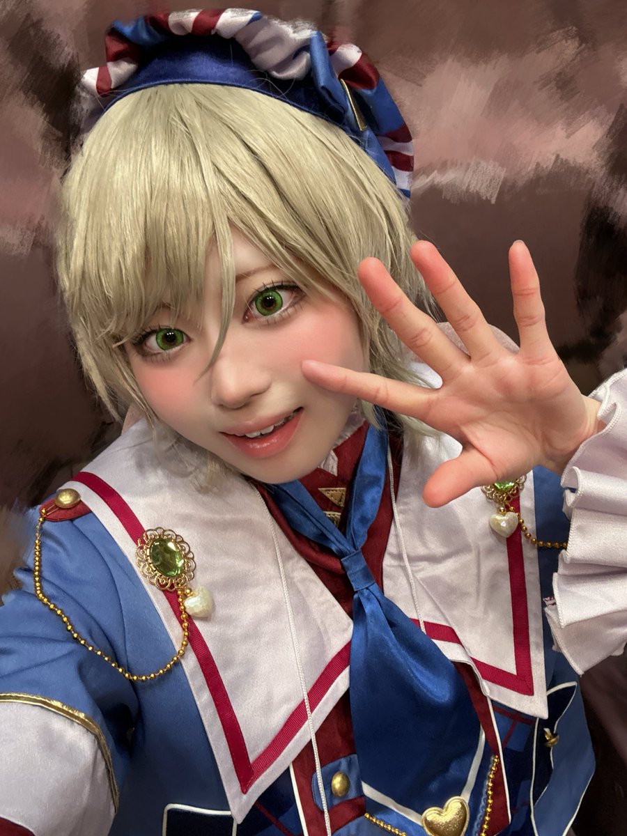 x_mxiy4's tweet photo. おそくほーあんど離脱！！
ゲチ可愛い🫖先輩とフィチャ併せしてました🥹🫶💕
みんなのパフォ見れてほんまに良かった…感動した😭💕久しぶりに会えた子もいてめちゃめちゃ嬉しかった❣️
ゆっくりお迎え行かせていただきます🚗💨 https://t.co/4L55nUtZWw