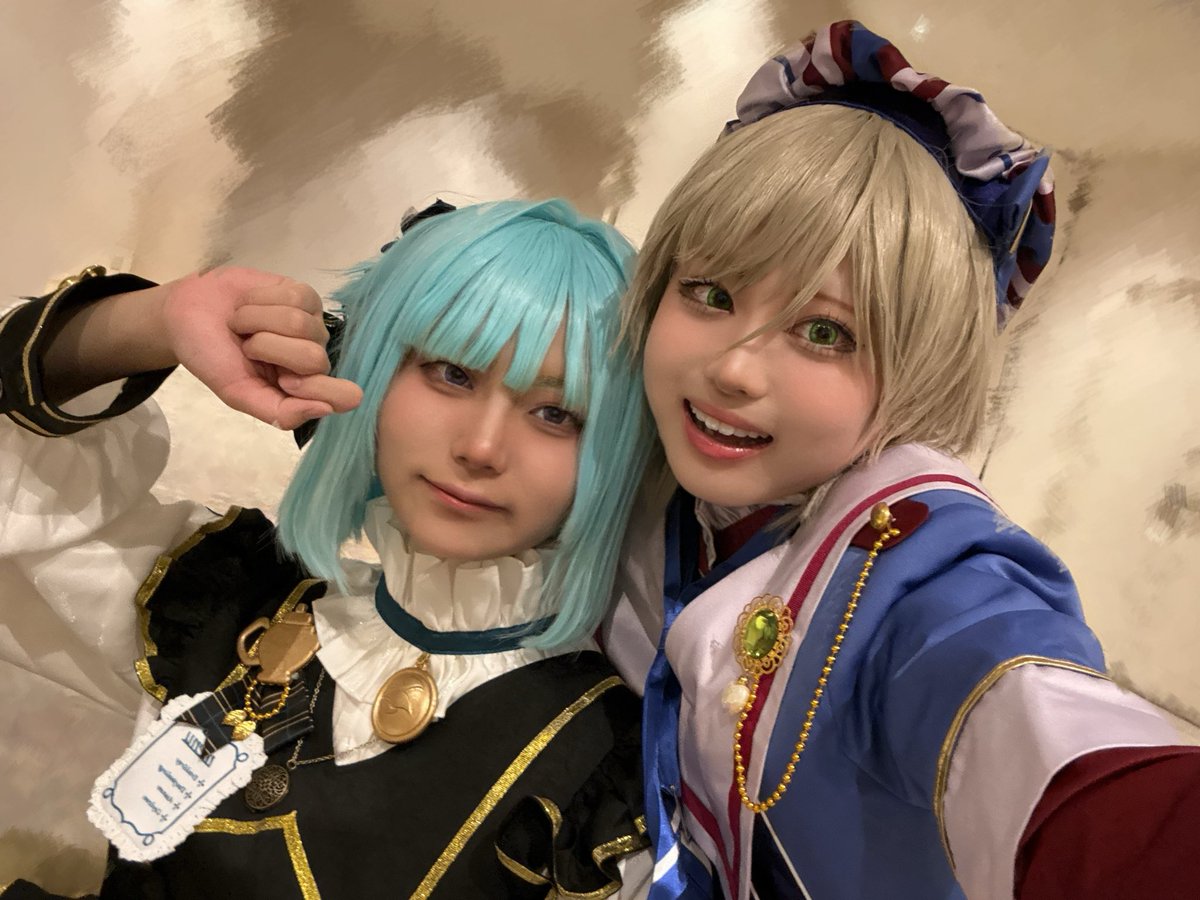 x_mxiy4's tweet photo. おそくほーあんど離脱！！
ゲチ可愛い🫖先輩とフィチャ併せしてました🥹🫶💕
みんなのパフォ見れてほんまに良かった…感動した😭💕久しぶりに会えた子もいてめちゃめちゃ嬉しかった❣️
ゆっくりお迎え行かせていただきます🚗💨 https://t.co/4L55nUtZWw