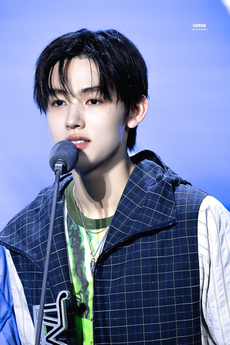 0113verse's tweet photo. 260919 축하해 🙌
#CORTIS #성현 #SEONGHYEON #코르티스 https://t.co/HPWY4N9uRE