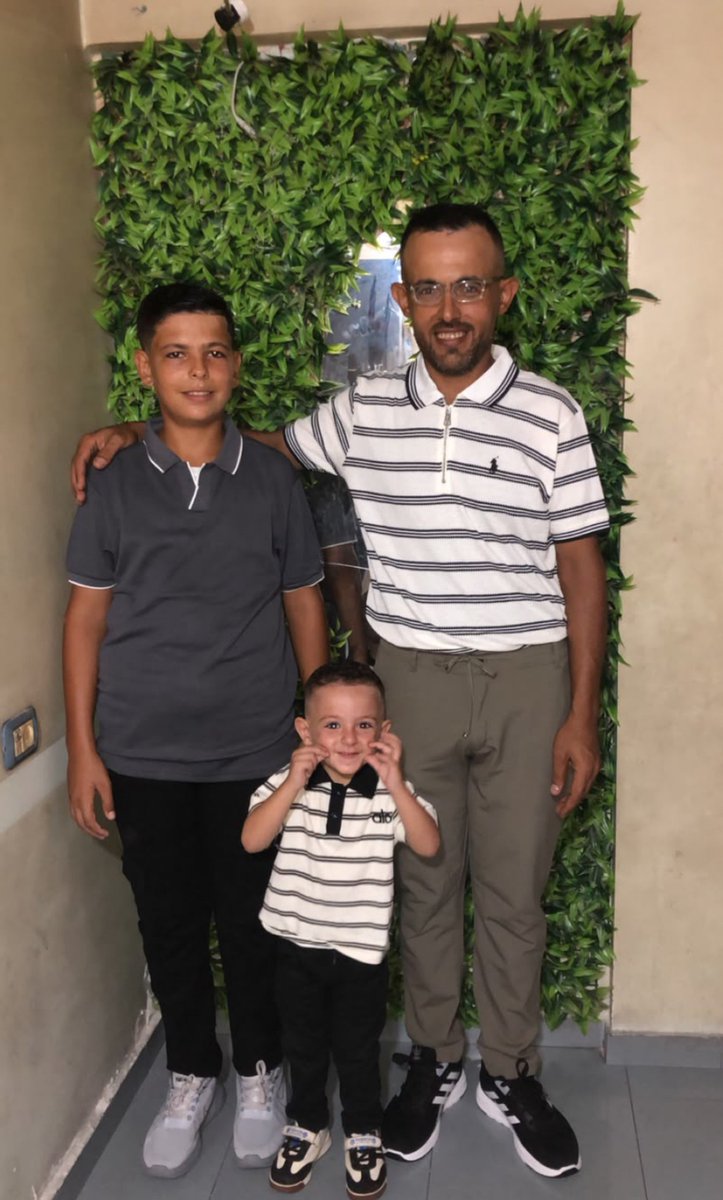 NonoKhaled81156's tweet photo. Rent is approaching and Khamis's school has already started and I am still unable to cover both. Please don't leave us alone even €1 can bring us closer to safety and help Khamis continue his education. 💔🙏
https://t.co/PFhoMMDsXg https://t.co/AKnoxNqEmt