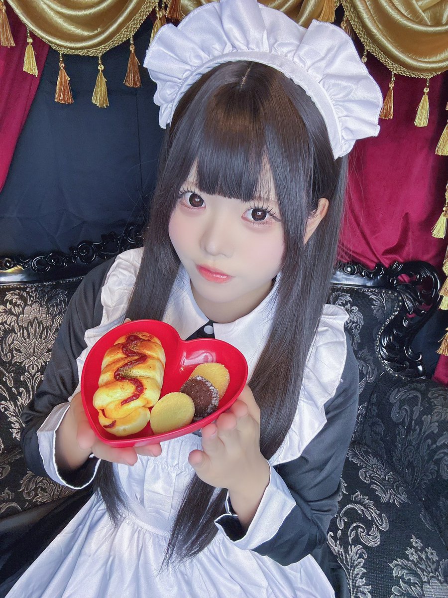 ui_devi_oki's tweet photo. おきゅうい❕
喜多川ベーカリーOPENです🥐🎶
《本日のメニュー》
✨️ウィンナーロールパンとミニクッキー

毎回生地から作ってるガチ手作りパンです✨️御賞味あれ♡ https://t.co/LBaVFkmlXY