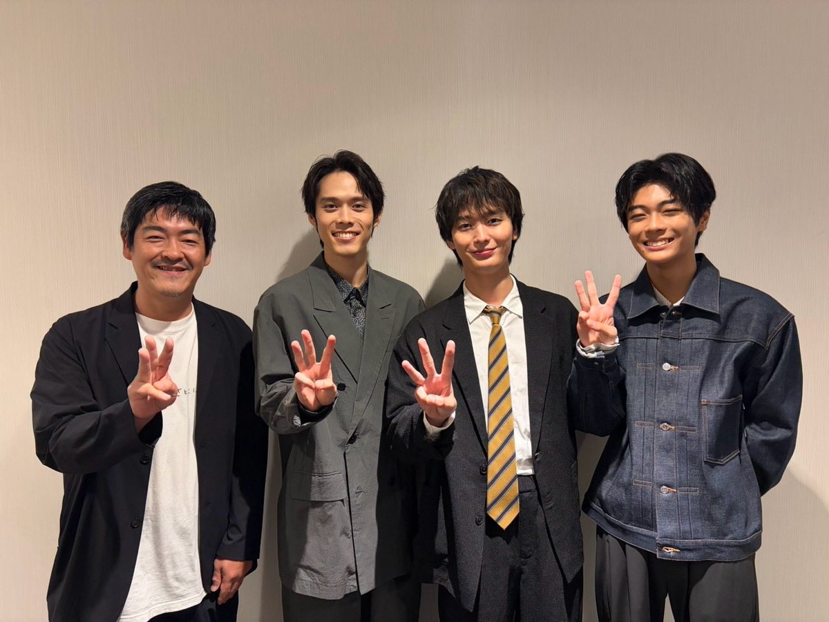 satoko_movie's tweet photo. ✏️ イベントレポート
┈┈┈┈┈┈┈┈┈┈

本日は、東京・神���川にて
公開記念舞台挨拶が開催されました✨

#青木柚 さん #細田佳央太 さん
#小川冬晴 さん #沖田修一 監督が登壇！

ご来場いただいた皆さま、
誠にありがとうございました！

ぜひ映画の感想は
#さとこはいつも & #わたしもさとこ
をつけて投稿してください📮

映画『#さとこはいつも』
🎬大ヒット上映中！