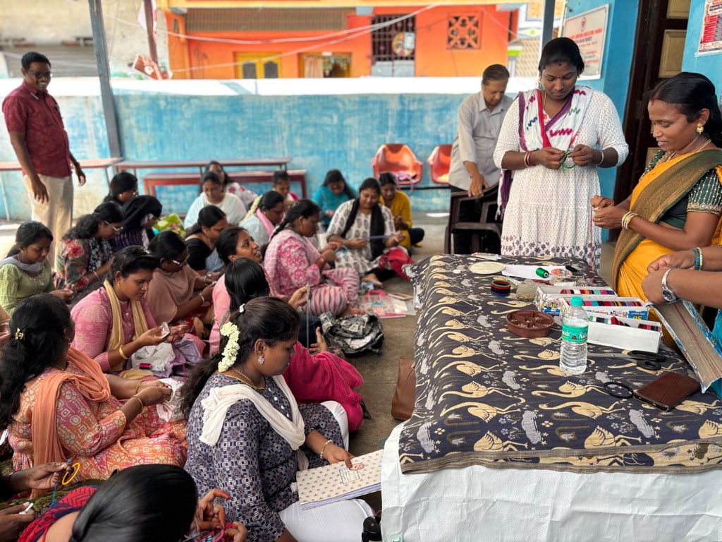 MadrasYmca's tweet photo. YMCA Madras, Sathuma Nagar Branch, conducted a Skill Development Training Programme featuring a practical Aari Bangle Work demonstration by Ms. S. Ananthi of Rubi Fashion Designer. Around 30 tailoring students participated and benefited.
#YMCAMadras #SkillDevelopment #AariWork https://t.co/C5TCmT3vDQ
