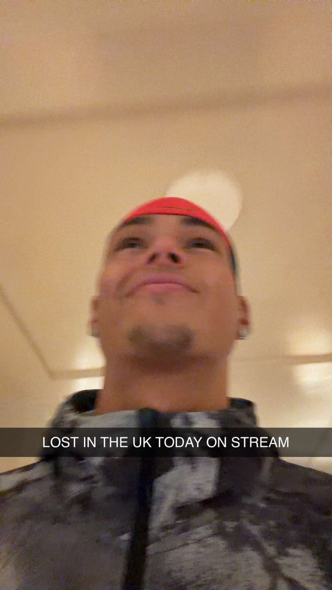 CoreBoysHQ's tweet photo. No phone. Blindfolded. Hours outside of London.

Marlon just confirmed he’s getting dropped in the middle of nowhere and has to make it back to Big Ben https://t.co/Ao1SWQruxb