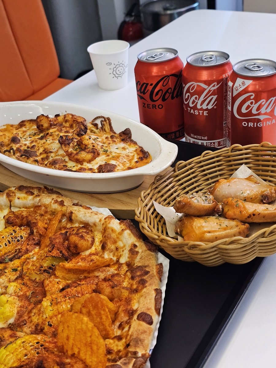 Bufkin9ty's tweet photo. 🥰
#kinoeats #키노이츠 https://t.co/OCUcGfnfeS