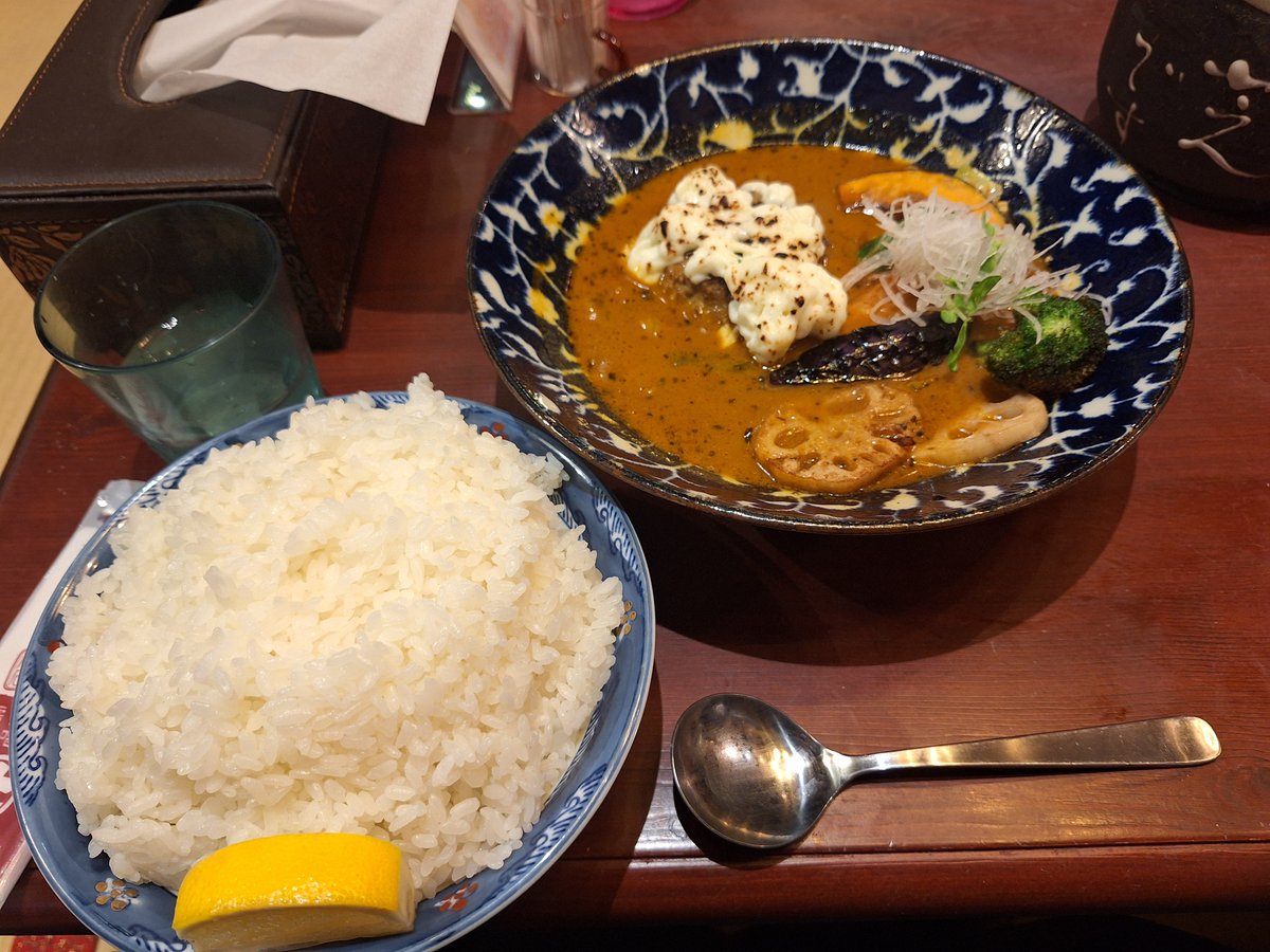kakechof's tweet photo. 今日はもうお腹いっぱい https://t.co/fYaI5pFOxq