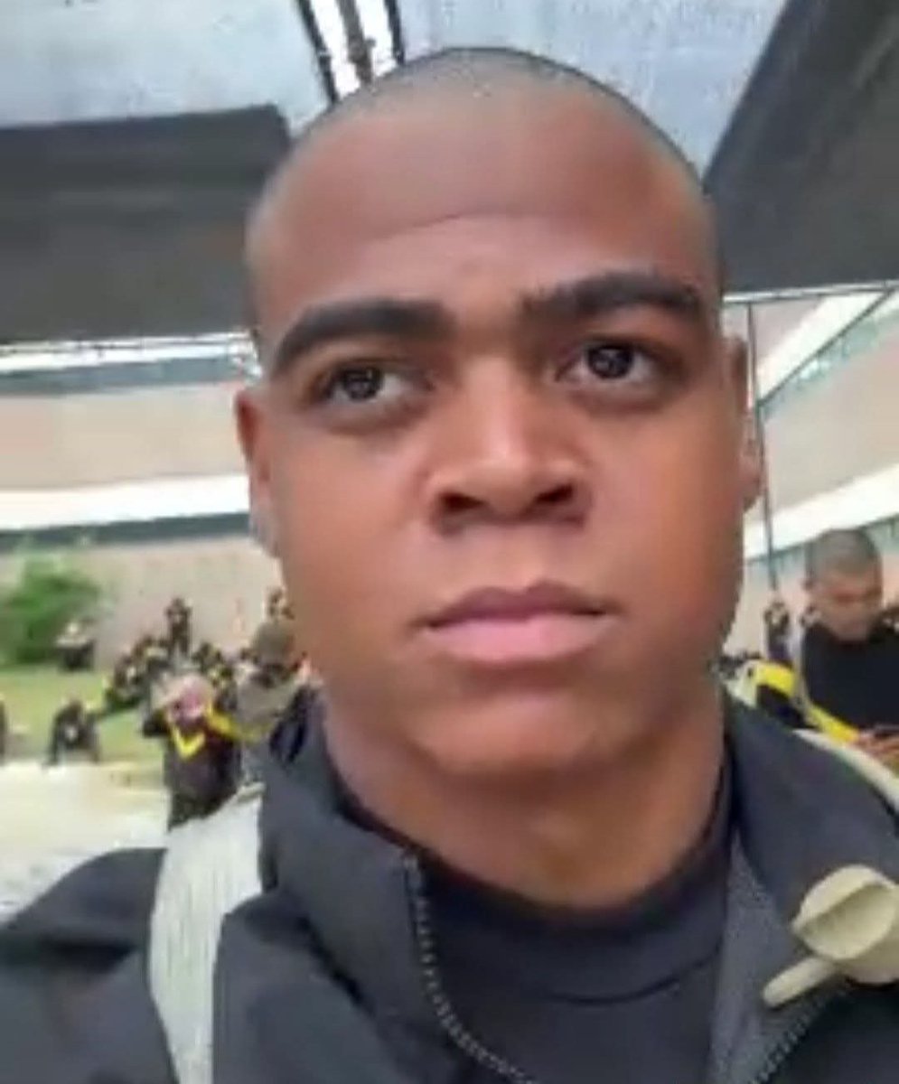 C2UMartin's tweet photo. Had the Branching ceremony and it caused reflection.
From quick video calls home in BCT to the fast pace of OCS, and everything in between it's been a whirlwind and I'm grateful. 
For the family support I already had and the brotherhood forged alongside the men and women in this class. I am grateful. 
Keeping my head down, staying locked in, and being where my feet are. #ArmyOCS #AlmostLieutenant