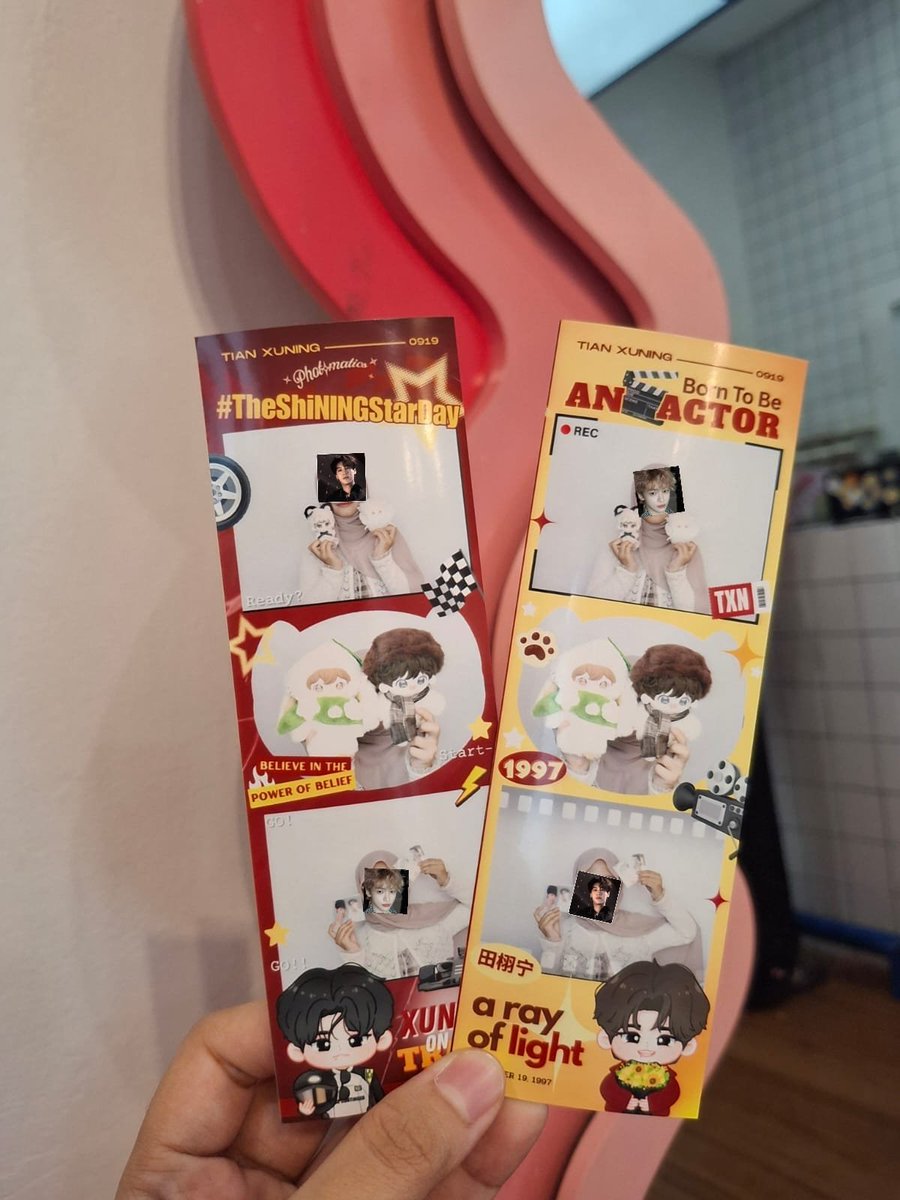 chiloious's tweet photo. Frame photobooth gemesh imut lucuk gemoy from @powrkoo and @tokobwah

#TheShiNINGStarDay
#TianXuning https://t.co/D9eh0xgYKn