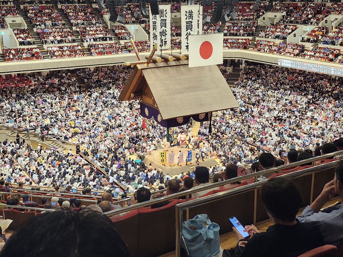 fancy_sgt's tweet photo. 今日ココでした
相撲初生観戦だったけど楽しかった　さすがのいにしえからのエンタメだった https://t.co/ze9us4ISgA