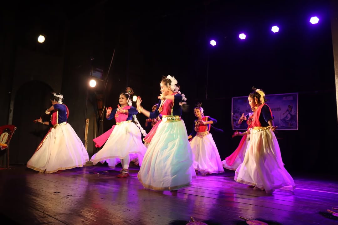 LayneBavier's tweet photo. Dance is not a competition; it is an endless journey of self-discipline. Every practice matures an artist, every performance brings new experience, and every achievement proves that true art is never attained through shortcuts. Through the dance https://t.co/9zWZCqXOQL