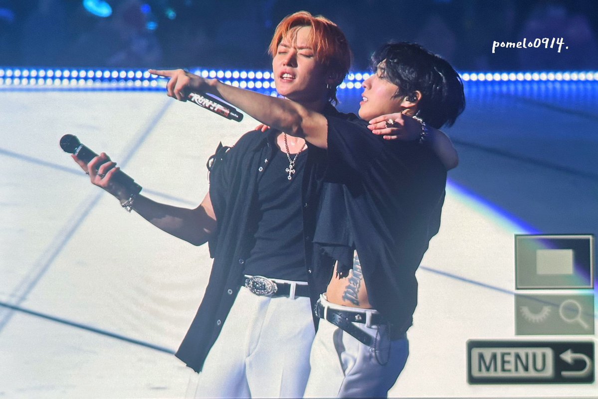 moonlightmino's tweet photo. osaka 2024                              osaka 2026 https://t.co/zcfZnHLNOI