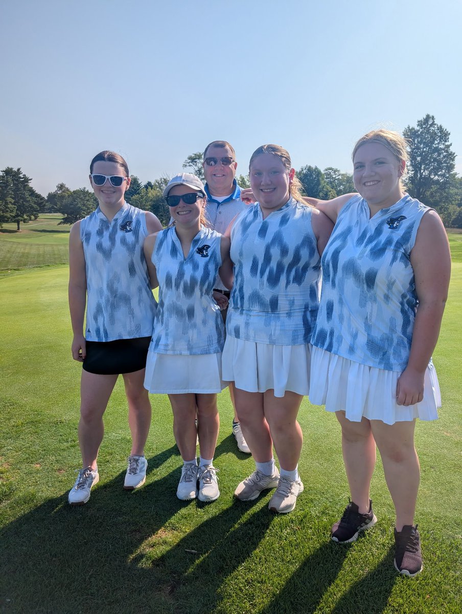 CHSPiratesGolf's tweet photo. The girls are on the course here in  Madison. https://t.co/todqMj9xN9