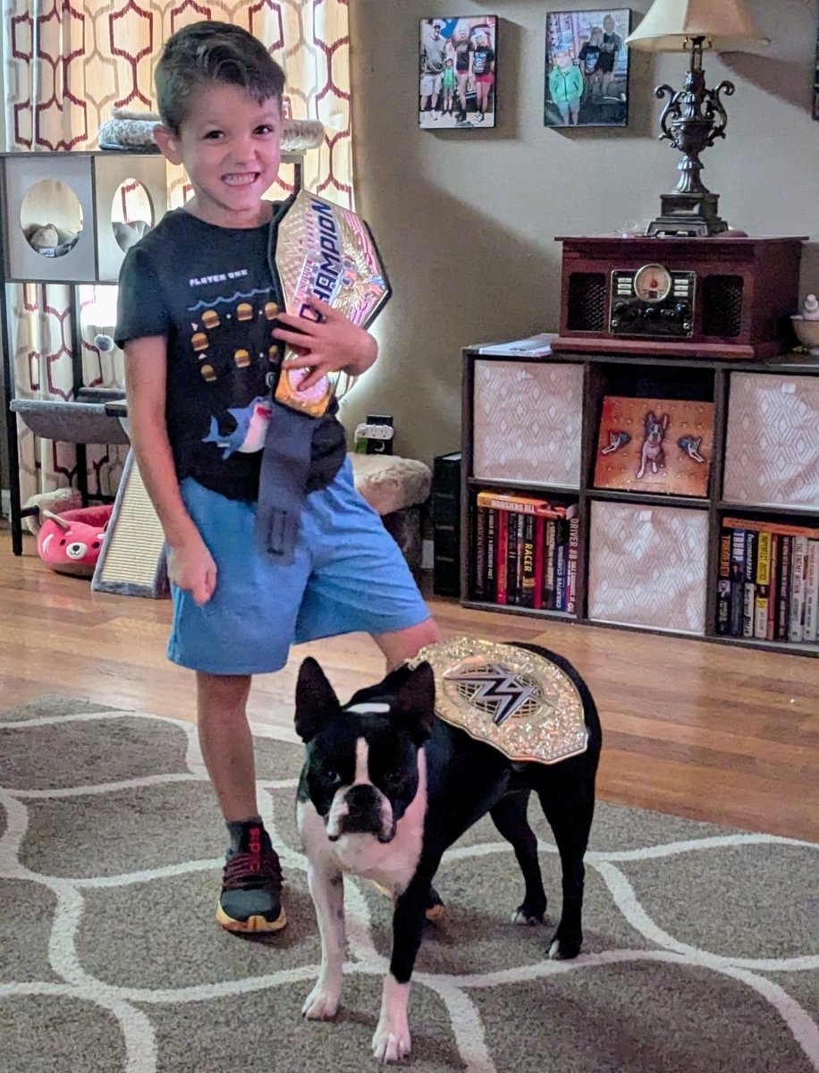 Jmichelle231's tweet photo. @CodyRhodes If anyone can make that happen I would be forever grateful ! This is the toughest time, it seems so unreal ! #WWE #smackdown #WWEraw #fighter #TogetherWeFight @TripleH @StephMcMahon https://t.co/kEX2khtCff