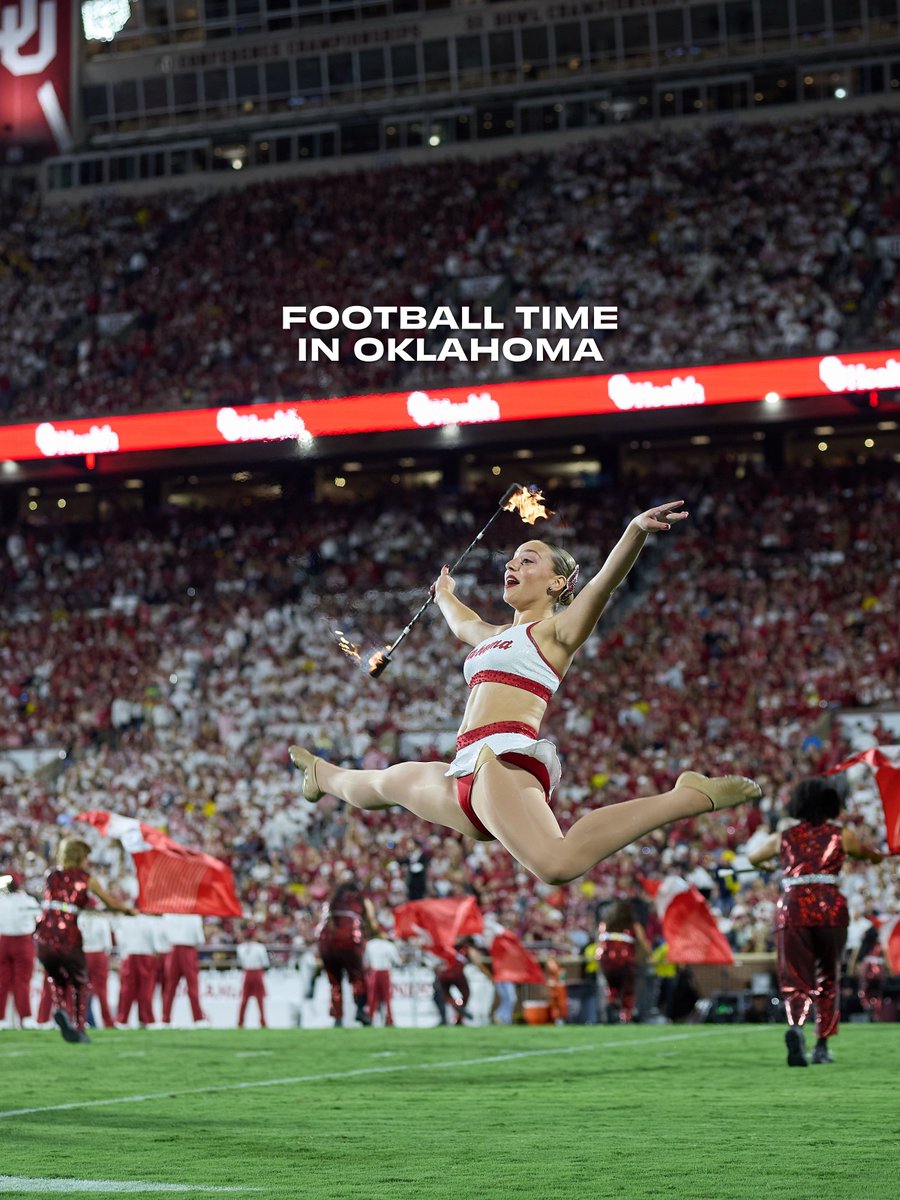 UofOklahoma's tweet photo. Y'all know what day it is.

BOOMER. ☝️ https://t.co/TnLIBCuI47