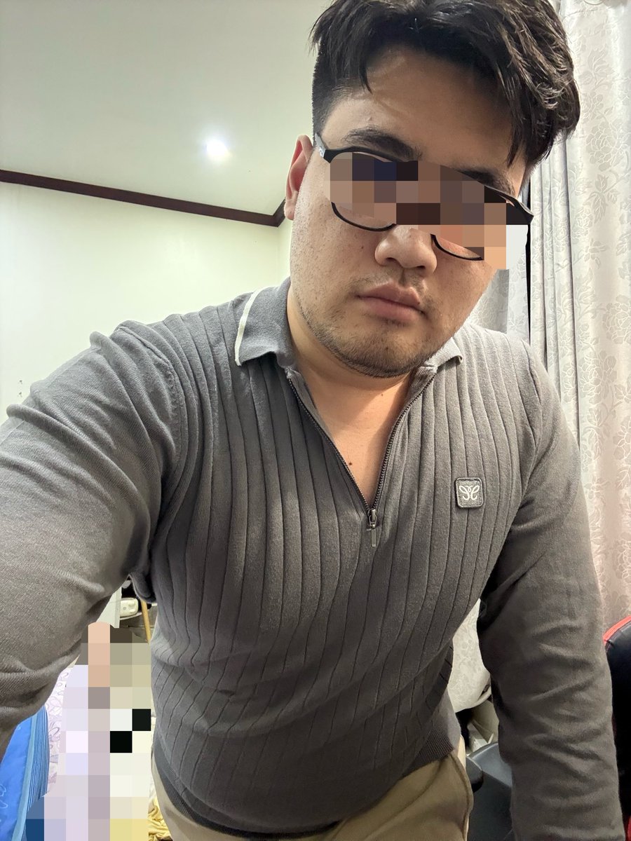 ka37152's tweet photo. New shirt good reference for drawing 🎨 https://t.co/6gQ0UyKbqM